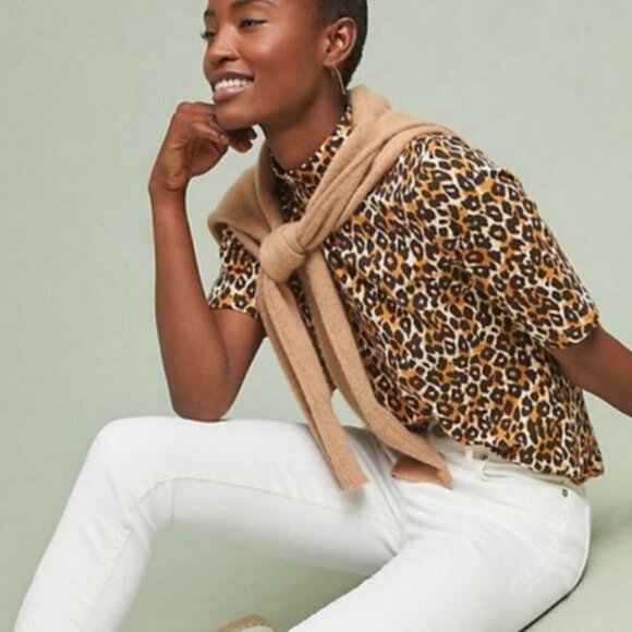 Anthropologie Tops - Anthropologie Leopard‎ Print Mock Neck Size XS